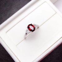 Simple and exquisite, natural garnet ring, 925 silver, women's exclusive gem, look for natural gem shop