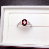 Simple and exquisite, natural garnet ring, 925 silver, women's exclusive gem, look for natural gem shop