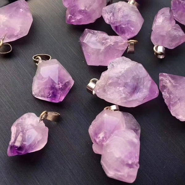 24pcs/lot Natural Stone Amethysts Chakra Reiki Point Pendants Randomly Shaped Beads Pendants For Jewelry Making Free Shipping