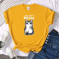 T-Shirts Cat Is Looking At The Cup Lovely Printed T Shirt For Woman Goth Korean Style Women Clothes Funny Vintage Womens Tshirt