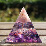 Energy Generator Orgone Pyramid Amethyst Peridot Healing Natural Crystal Reiki Chakra Generator Orgonite Pyramid Meditation Tool